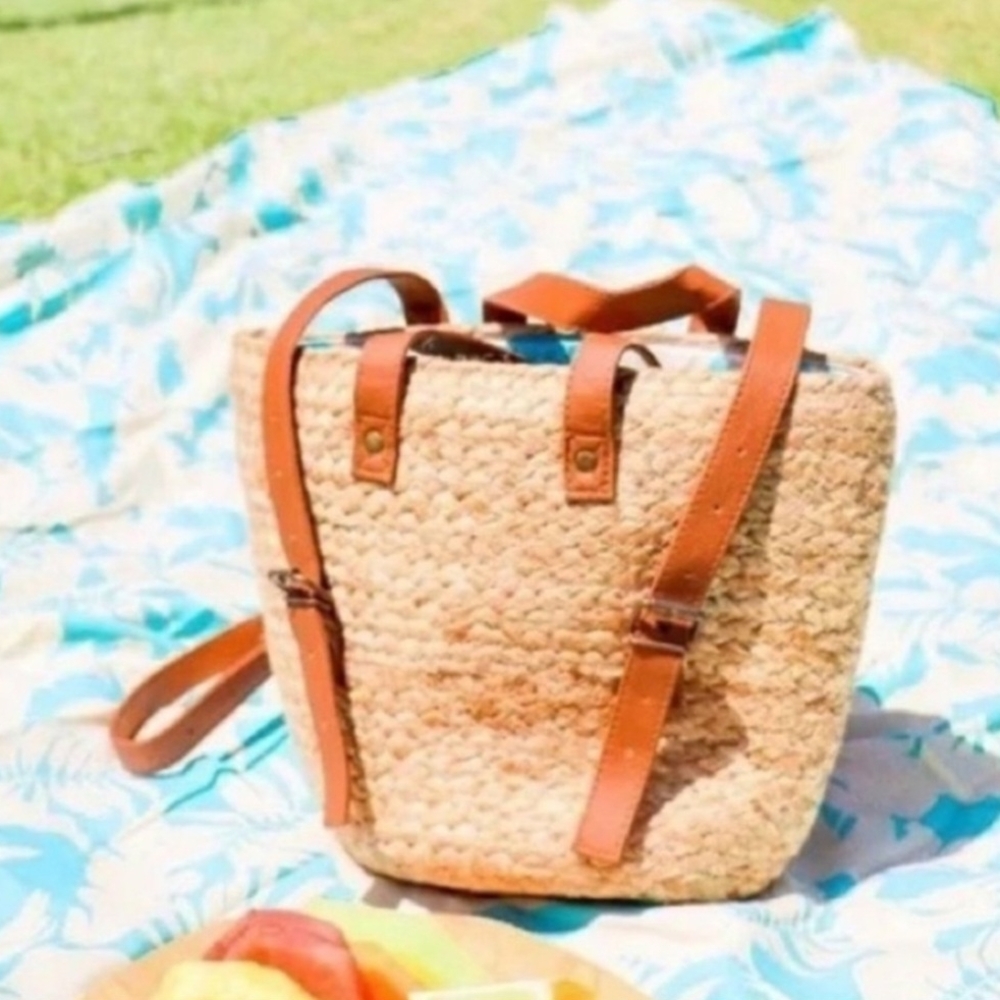 Stylish Tan and Brown Woven Bag